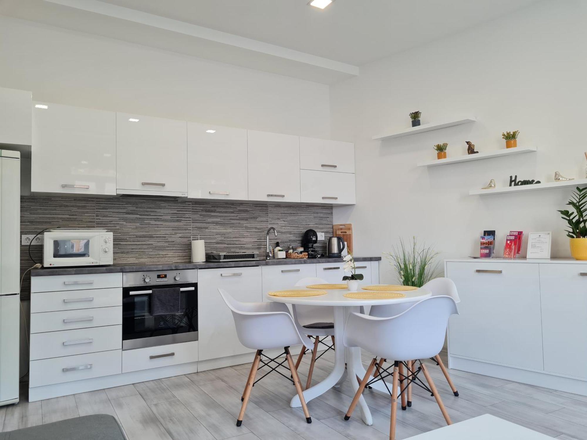 Napfeny Apartman Szegedin Exterior foto